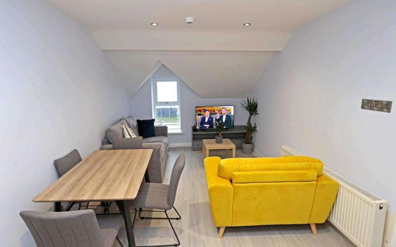 Entire Penthouse Apartment With Sea Views Portrush Eksteriør bilde