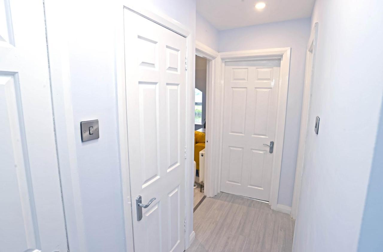 Entire Penthouse Apartment With Sea Views Portrush Eksteriør bilde